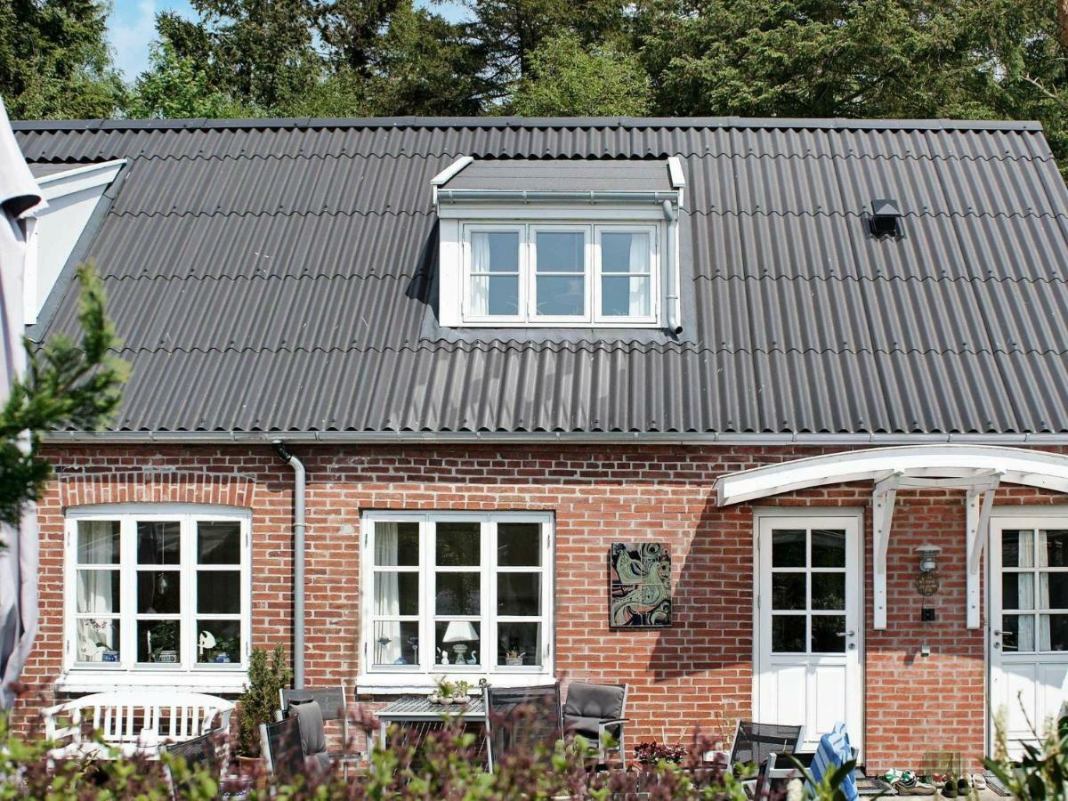 4 Person Holiday Home In Nex Langedeby Exterior foto